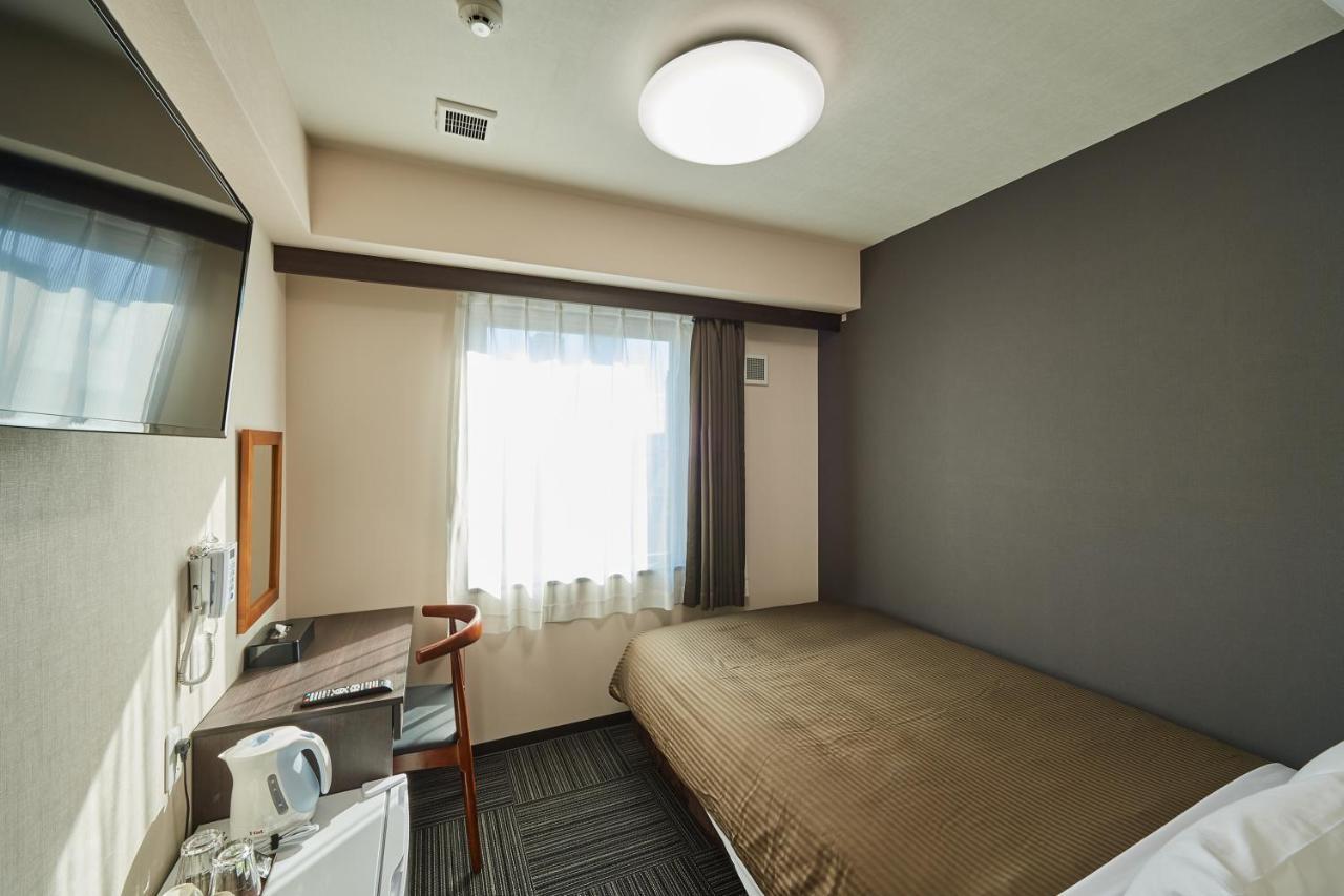 Hotel Trend Kyobashi Ekimae Osaka Exteriör bild